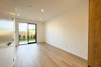 53D Alanbrooke Crescent, Avondale