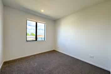 53D Alanbrooke Crescent, Avondale