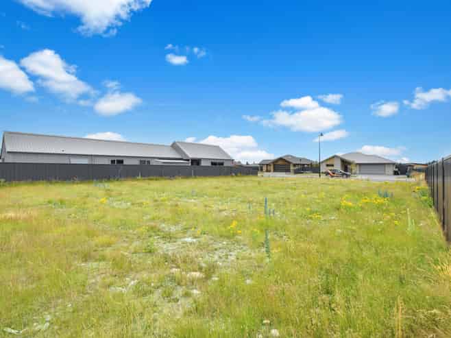 56 Lakeland Avenue, Twizel