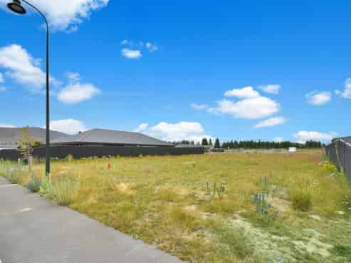 56 Lakeland Avenue, Twizel