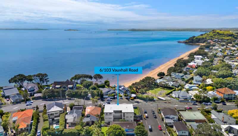 6/103 Vauxhall Road, Devonport