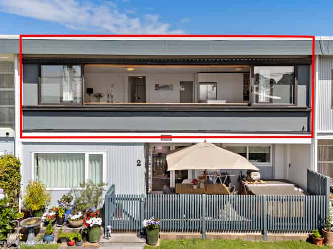 6/103 Vauxhall Road, Devonport