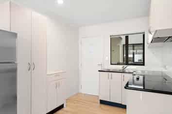 C611/176 Broadway, Newmarket