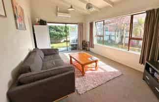 2/20 Cubitt Street, Blenheim