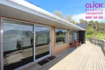 16 Treetop Drive, Portobello