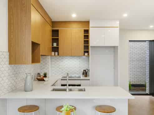 2/9 Blanes Road, Weymouth