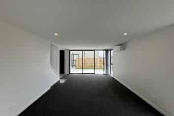 15/6 Skibbereen Drive, Halswell