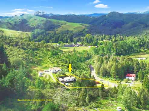 36A Takahue Saddle Road, Broadwood