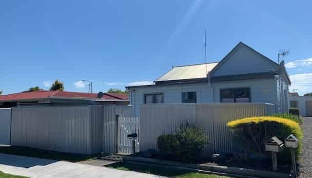 802a Outram Road, Akina