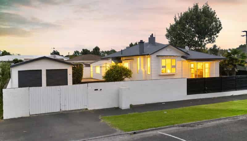 64 Cook Street, Hamilton East