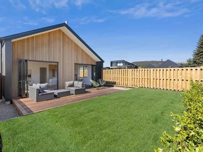 8B Robrosa Street, Wanaka