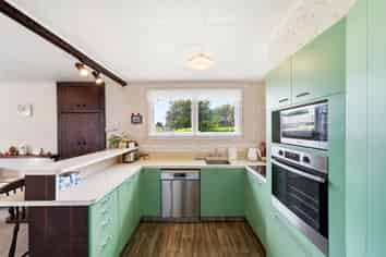 17 Wolsey Place, Hillmorton