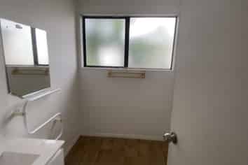 Auckland - Address withheld