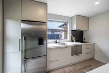 28 Perth Street, Windsor