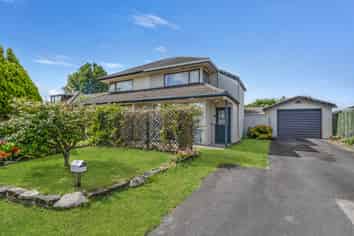 2/18 Carnot Street, Glenholme