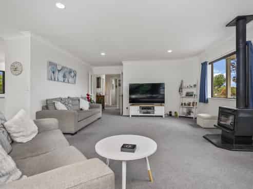 10 Finlayson Place, Welcome Bay