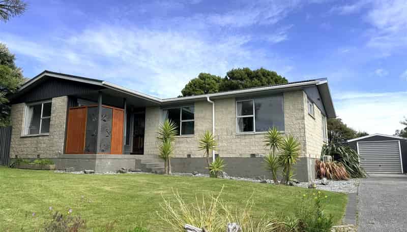  21 Arnott Heights, Greymouth