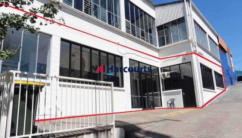 Tenancy 3/56 Barrys Point Road, Takapuna