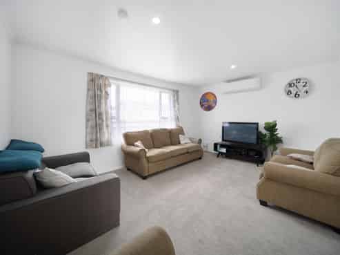 12a Everitt Road, Otara