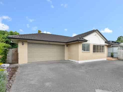 329A Great South Road, Papakura