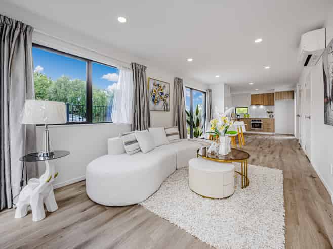 1/2 Wood Street, Papakura