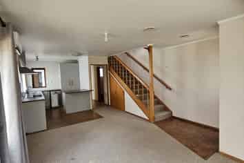 2/28 McClintock Street, Whau Valley