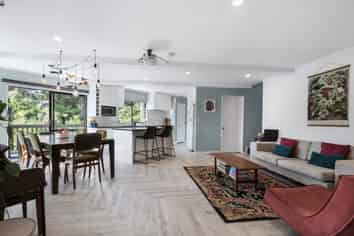 43 Holmes Drive South, Massey