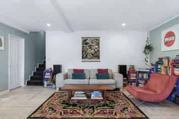 43 Holmes Drive South, Massey