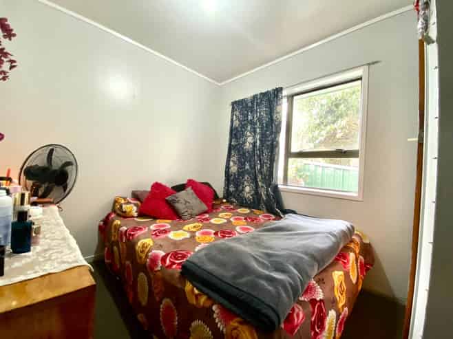 2/54 Hillside Road, Papatoetoe