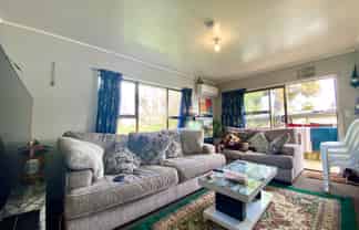 2/54 Hillside Road, Papatoetoe