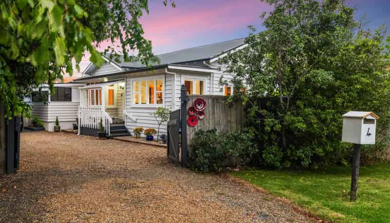 4 King Street, Riverhead