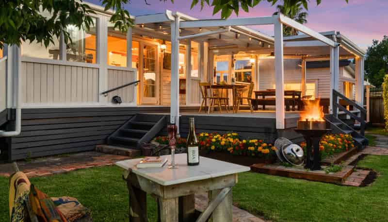 4 King Street, Riverhead