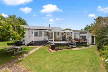 4 King Street, Riverhead