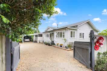 4 King Street, Riverhead