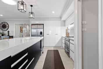 99 Palm Springs Boulevard, Papamoa