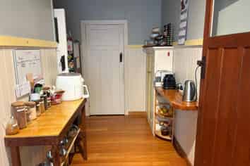 173 River Road, Hamilton East