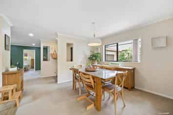 10 Murrayfield Lane, The Gardens