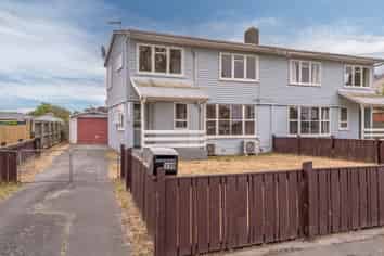 139 and 14 Hampshire Street, Aranui