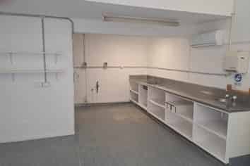 FOOD GRADE WAREHOUSE - 107M²
