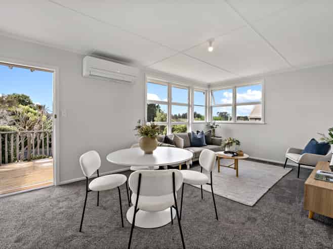 992 Highway 22, Pukekawa