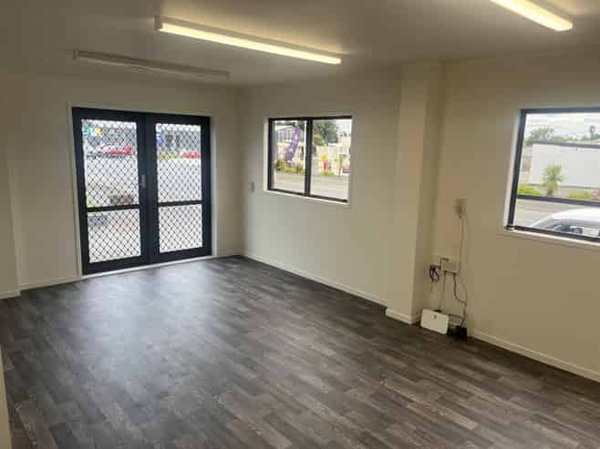 High Profile Frankton Workshop/Warehouse