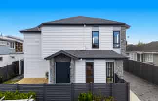 19 Deas Place, Otahuhu