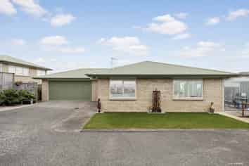 57/8 Village Place, Tuakau