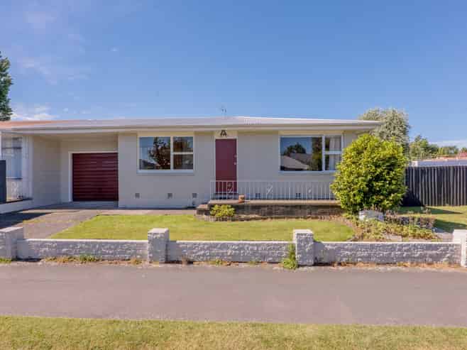 3/108 Staveley Street, Avonhead