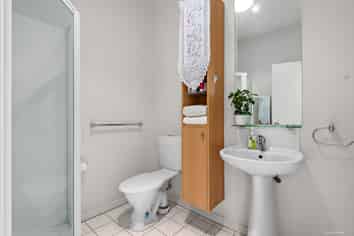 136/2 Armoy Drive, East Tamaki