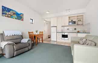 136/2 Armoy Drive, East Tamaki