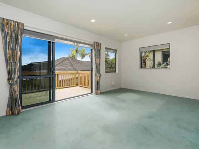 11A Canary Place, Unsworth Heights