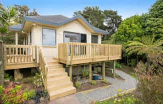 11A Canary Place, Unsworth Heights