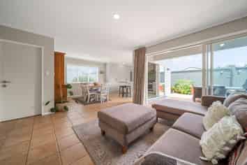 21 Santa Barbara Drive, Papamoa Beach