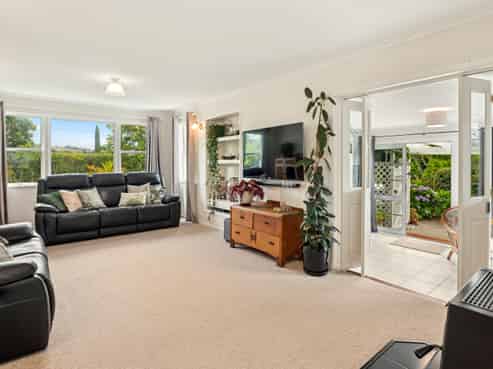 12 Galbraith Street, Springfield